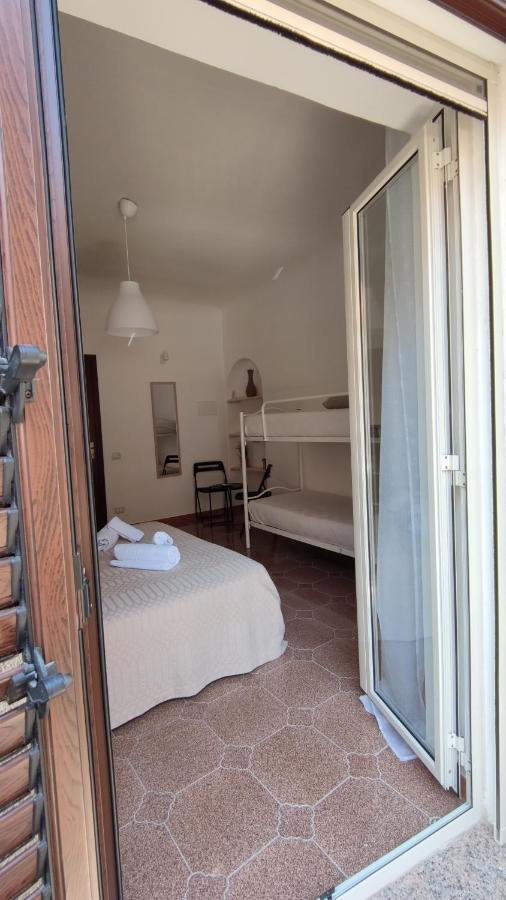 Casa Vacanze U Curtigghiu Cefalu Bagian luar foto