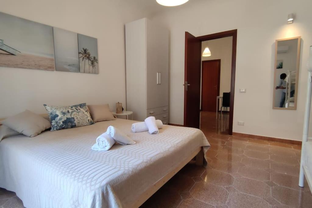 Casa Vacanze U Curtigghiu Cefalu Bagian luar foto