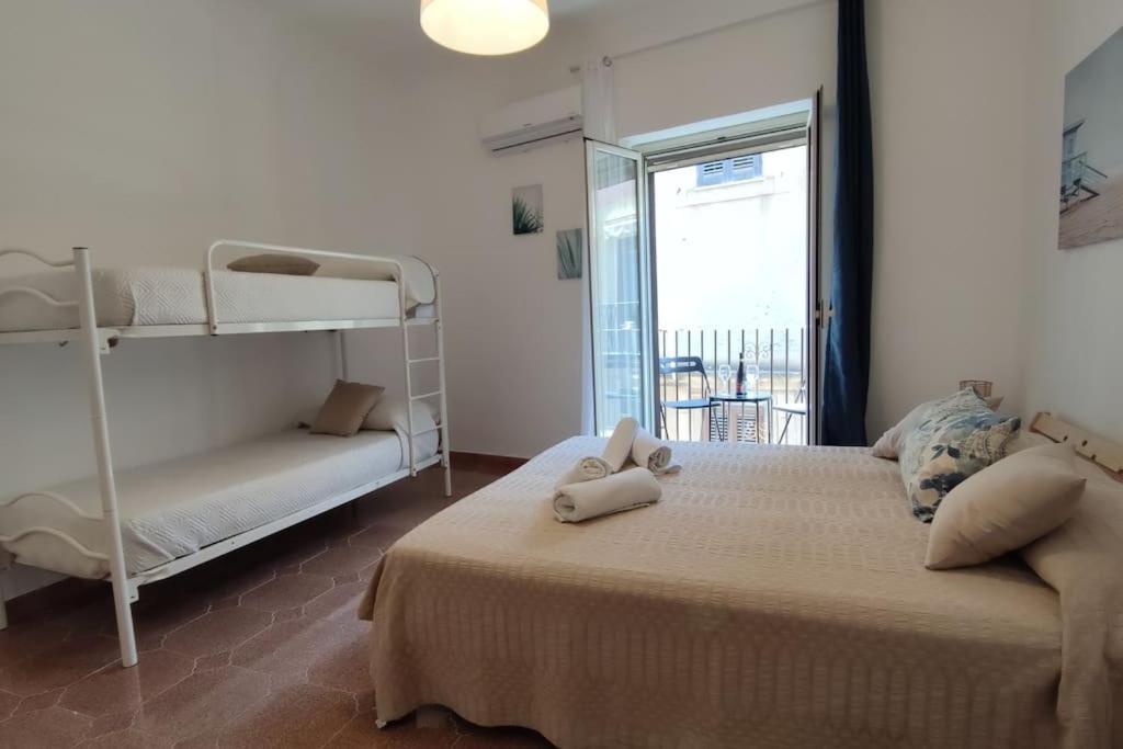 Casa Vacanze U Curtigghiu Cefalu Bagian luar foto
